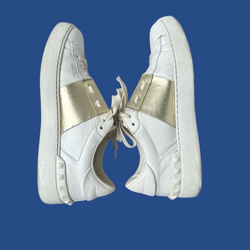 Valentino Garavani White & Gold Rockstud Sneakers Made in Italy - Picture 6 of 16